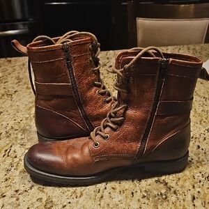 Rugged Men's Leather Lace-Up Boots